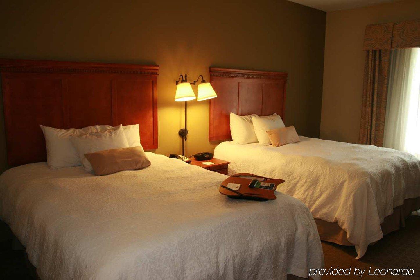 Hampton Inn & Suites Davenport Oda fotoğraf